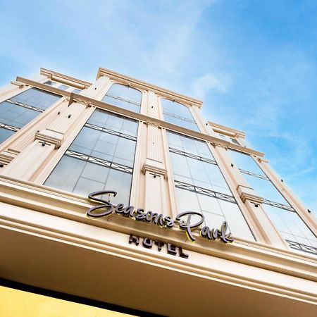 Seasons Park- Mawasim Al Hay At Hotel Jeddah Exterior photo